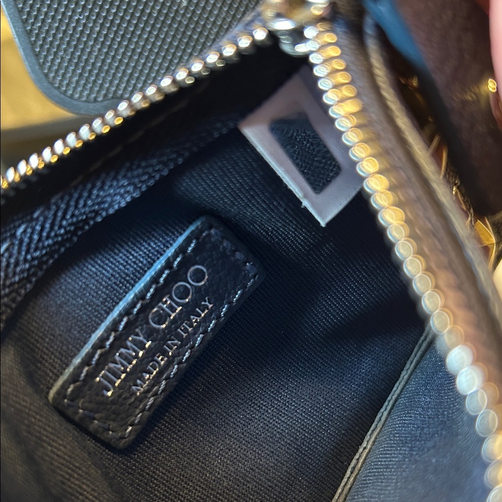 126. Jimmy Choo dark metallic blue/black leather key cles - Picture 9 of 10